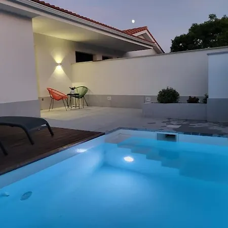O 3 De Monteferro Appartement *