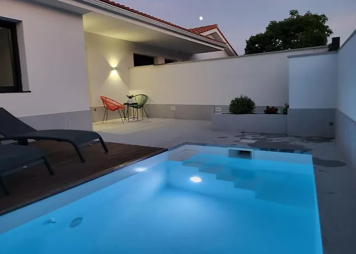 O 3 De Monteferro Daire *