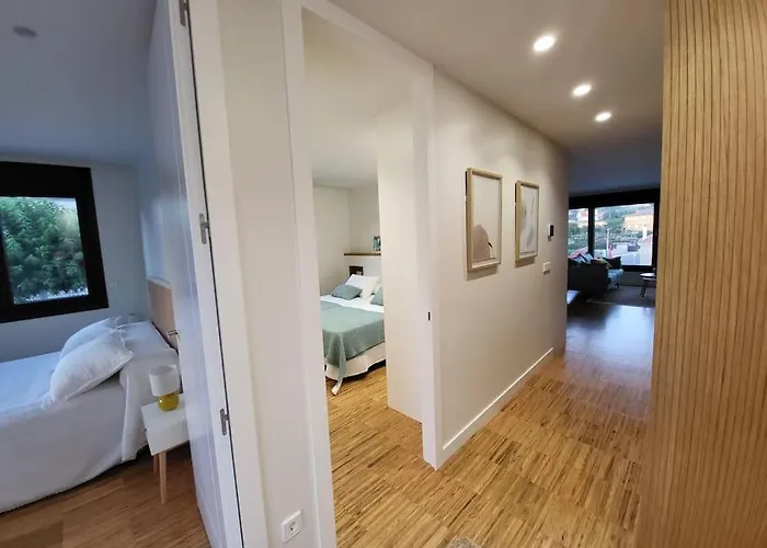 O 3 De Monteferro Daire Nigrán